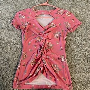 Barely worn ‘No Boundaries’ shirt, pink with flower design, extremely soft